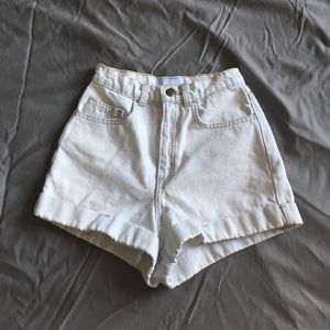 AA high waist cuff short