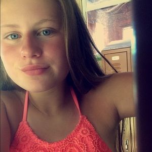 Meet your Posher, Hailey