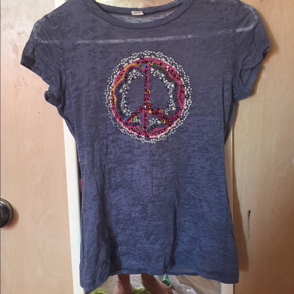 Natural life t-shirt size medium