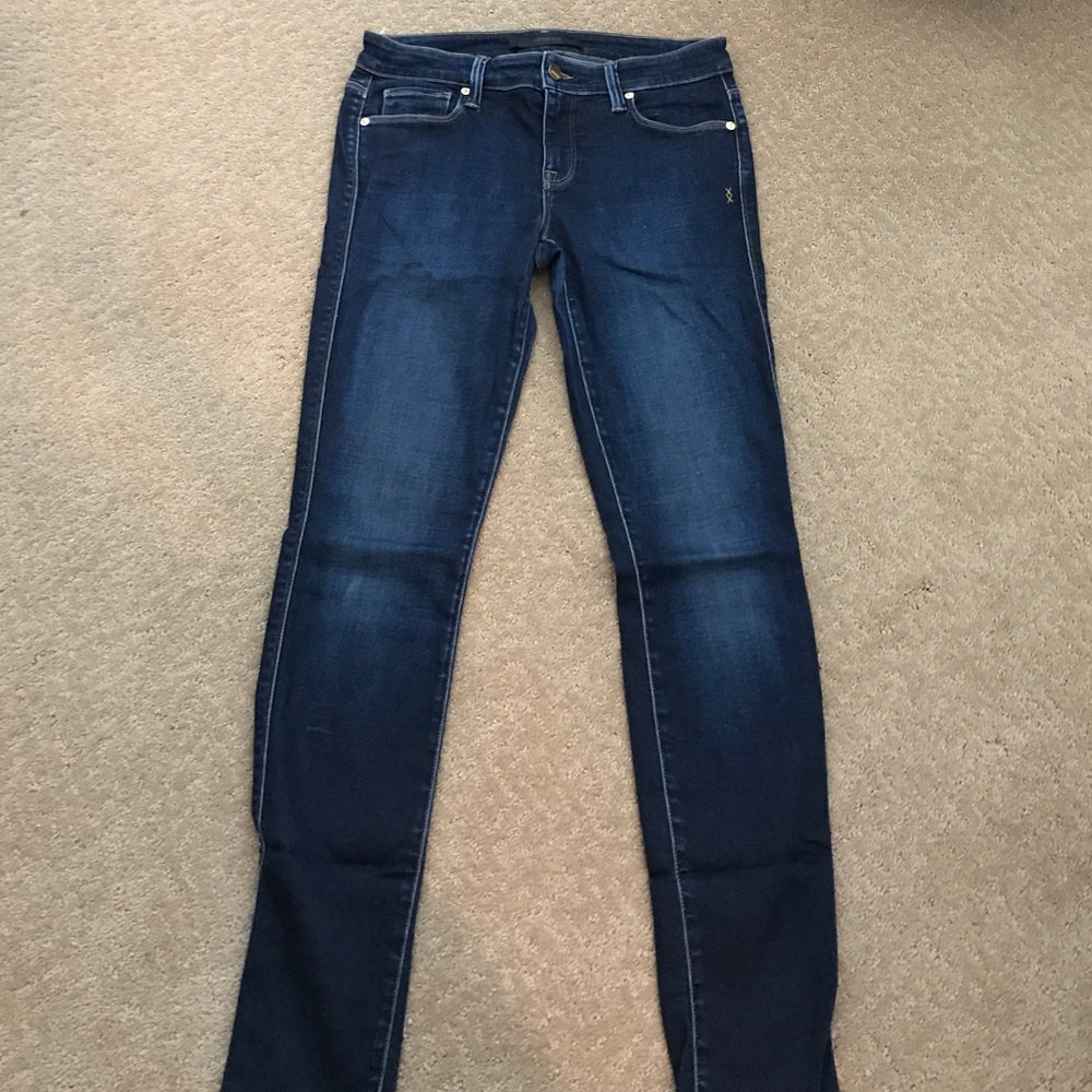 Dark wash Genetic skinny jeans