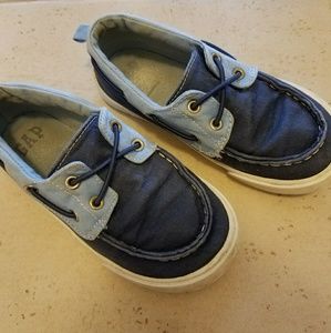 Gap toddler shoes