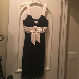 Beautiful Black and cream dress