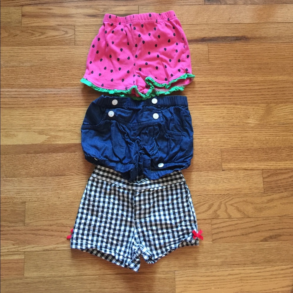 3 pairs of shorts. All 3T.