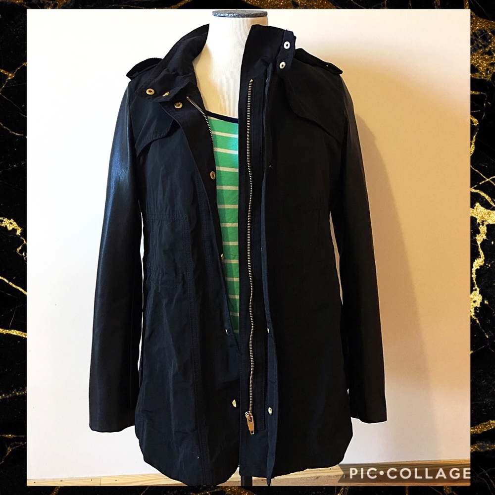 🆕ZARA Jacket w/ Faux Leather Sleeves🆕