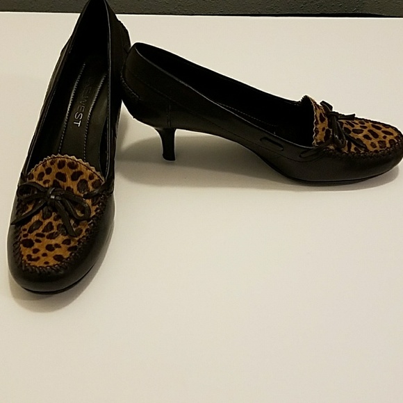 Kitten heel loafer - Picture 4 of 4