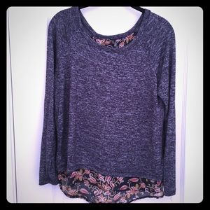 Grey tulip back sweater