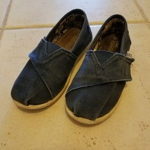 Toms toddler shoes