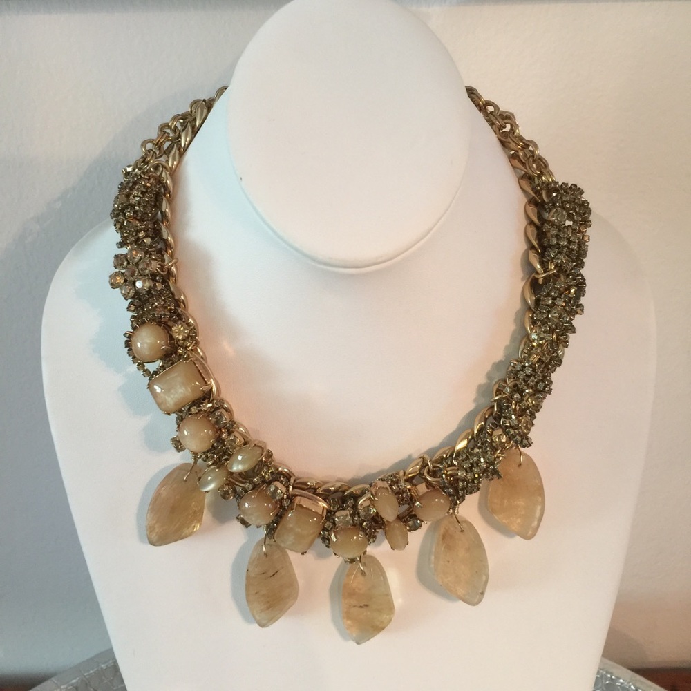Stella & Dot NWOT Gold Necklace