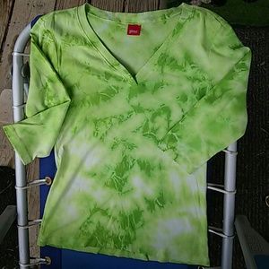 Glima 3/4 sleeve neon green tie dye tee size Med