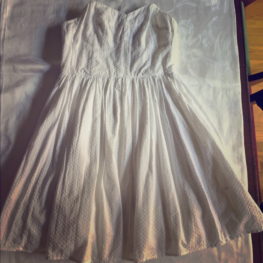 strapless JACK WILLS eyelet dress