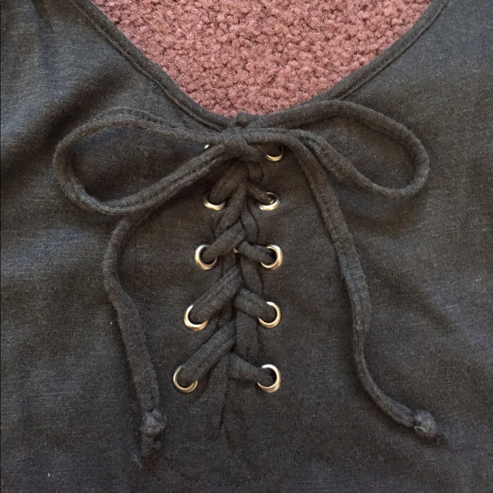 Black Roxy Romper - Picture 4 of 4