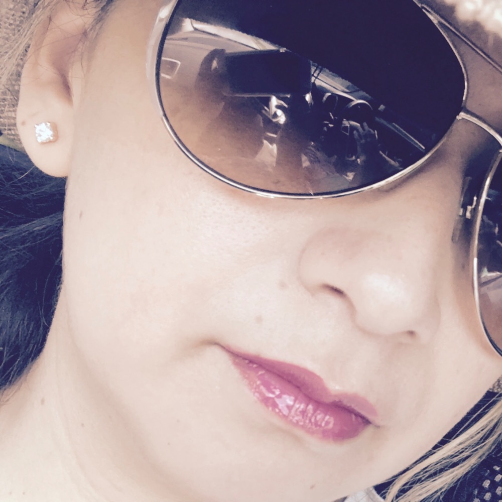 Meet your Posher, Arely