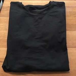 Lululemon Black Workout Shirt size M