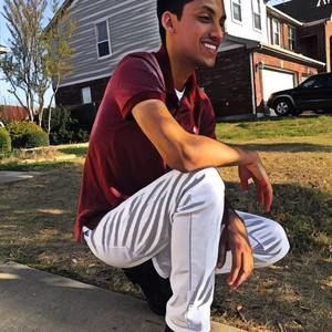 Meet your Posher, Noel