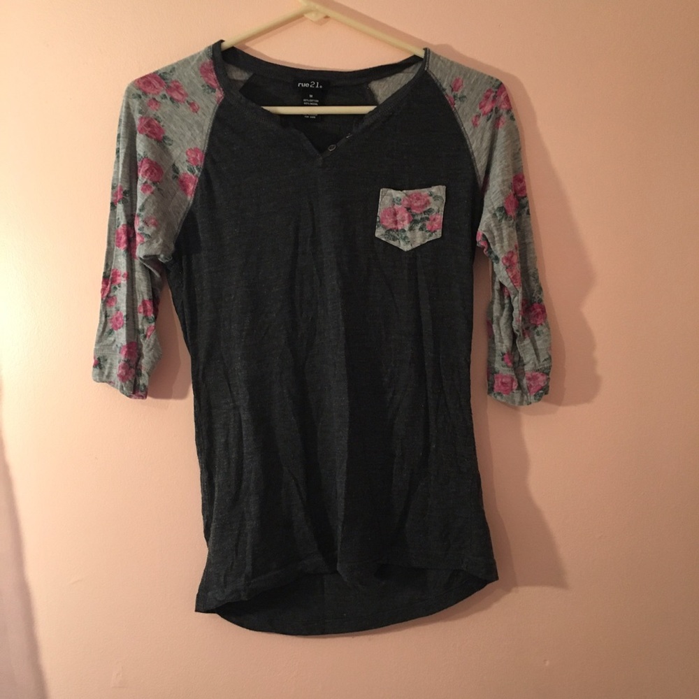 Baseball tee