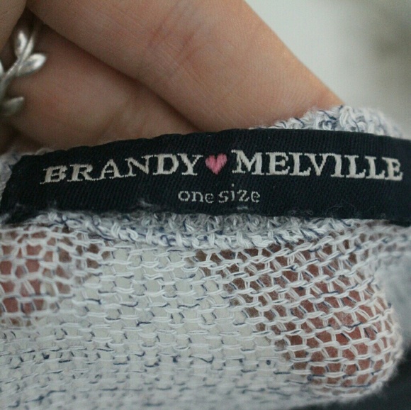 Brandy Melville long sweater - Picture 2 of 2