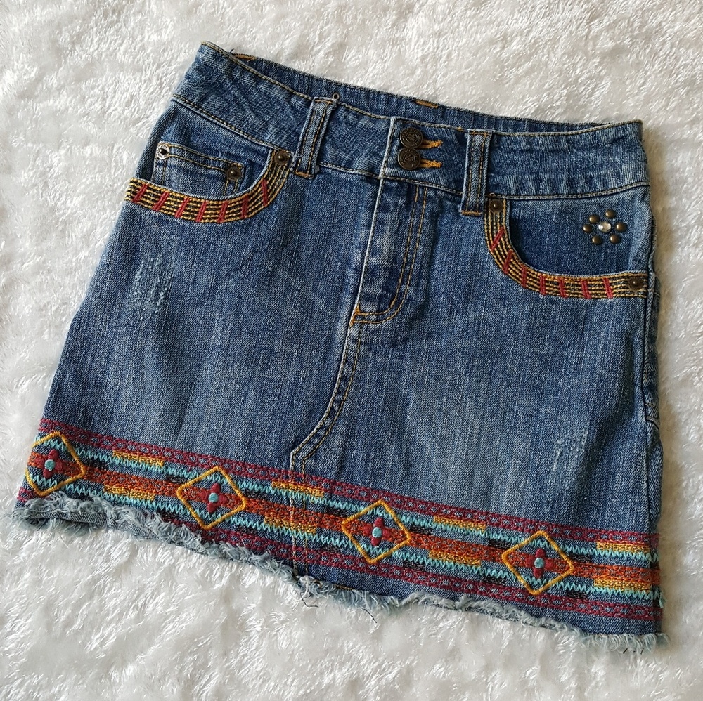 Mary-Kate and Ashley denim boho skirt
