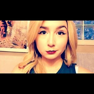 Meet your Posher, Savannah