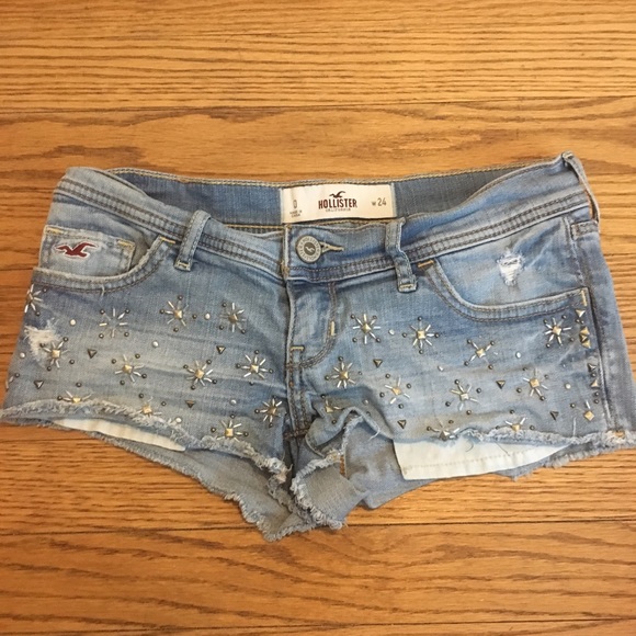 Hollister embellished denim cutoff shorts 0 - Picture 3 of 6