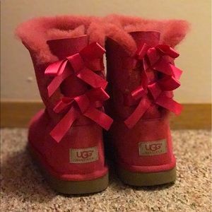 Pink Bow Uggs
