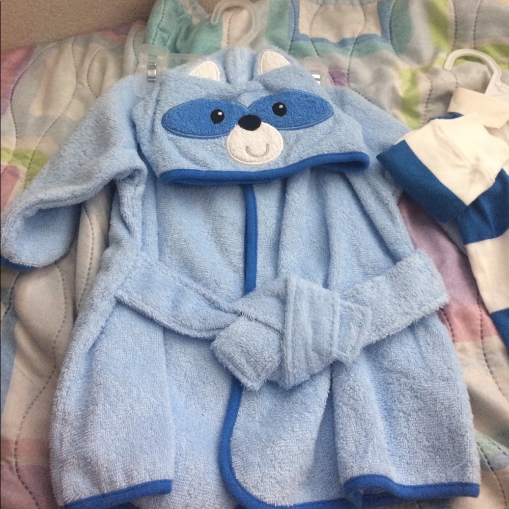 Baby clothes