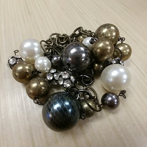 VANITY Mixed metals ball necklace - Picture 3 of 6
