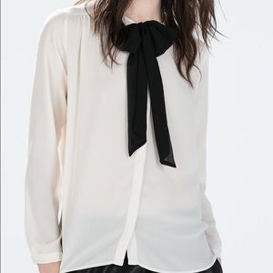 NWOT!! White blouse with black bow