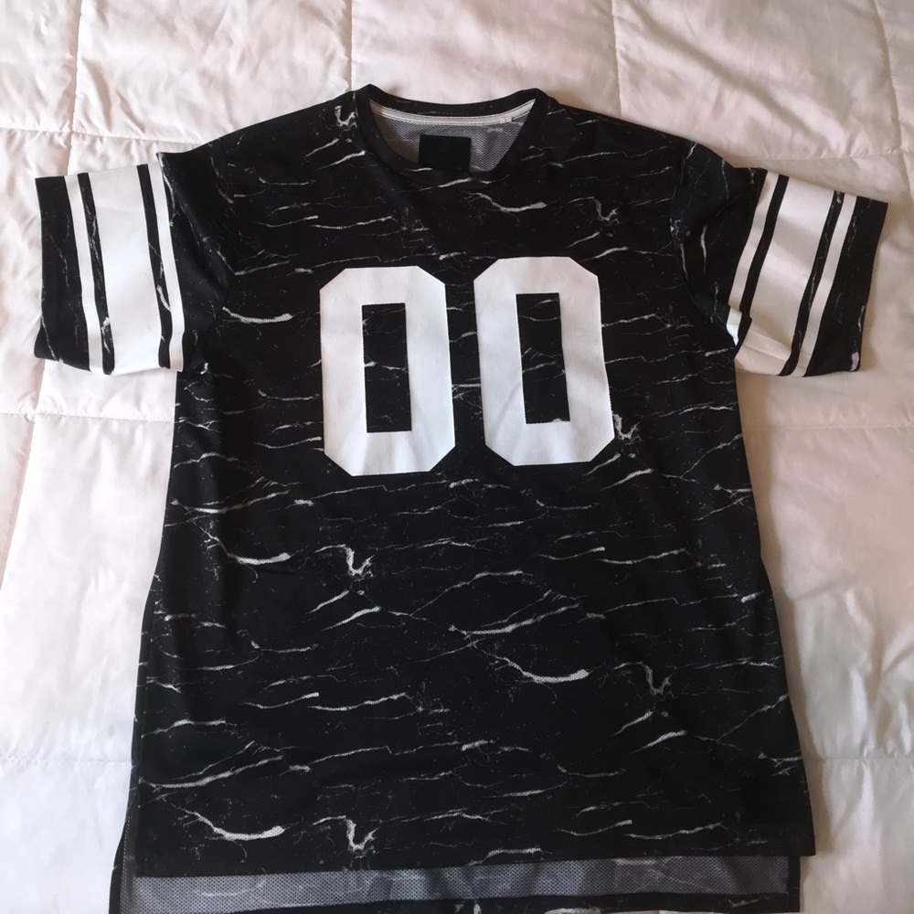 ON THE BYAS Black Marble Jersey