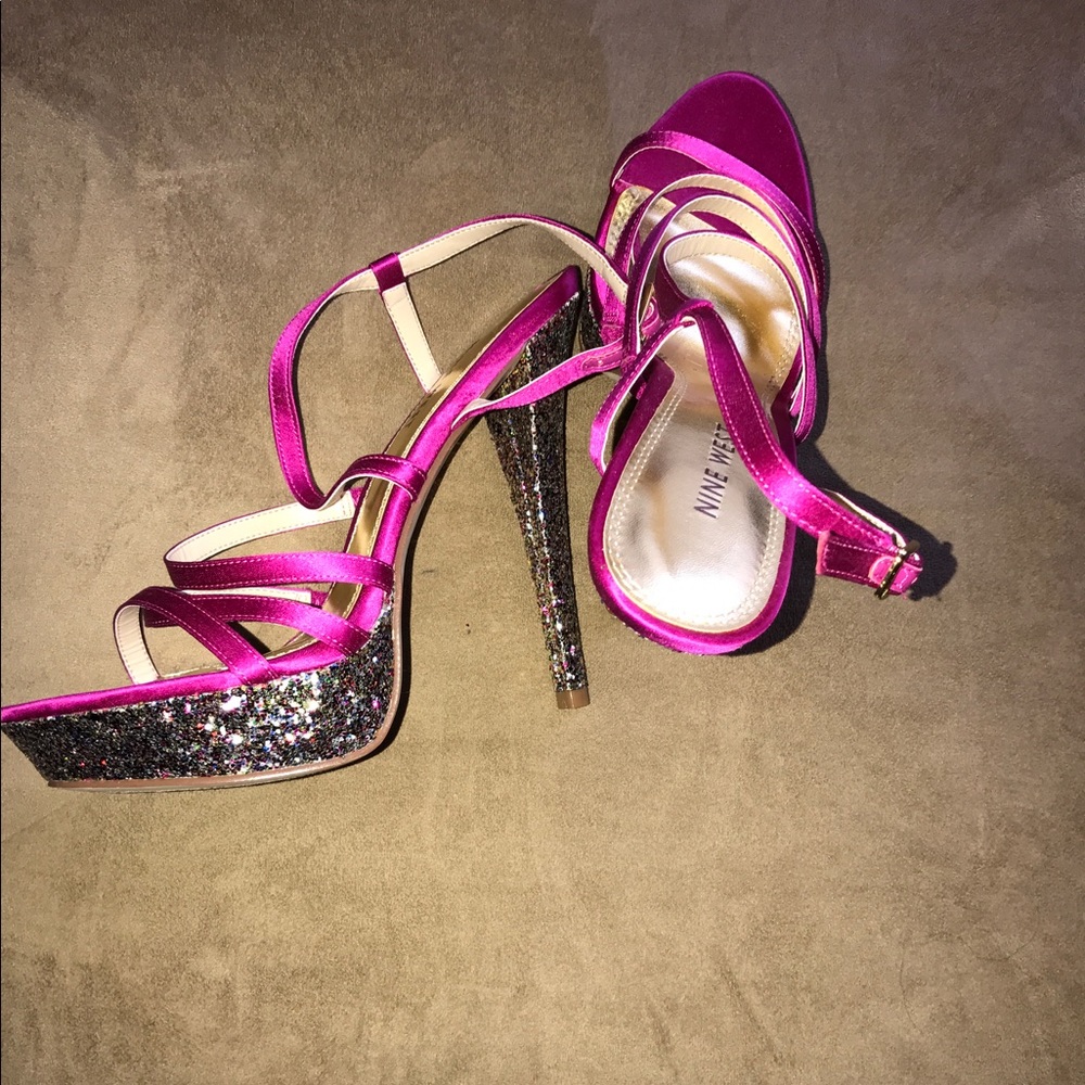 Sparkly✨Hott🔥Pink💗😊