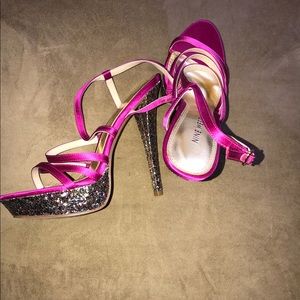 Sparkly✨Hott🔥Pink💗😊