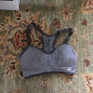 sports bra