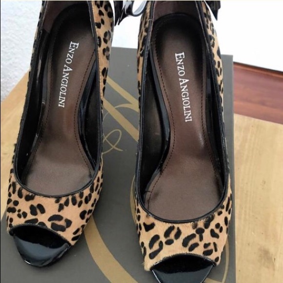 High heels - Picture 2 of 3