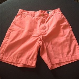 Vineyard Vines shorts