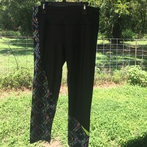 VSX Victoria's Secret knockout Capri tights M