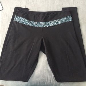 Grey, lululemon yoga pants