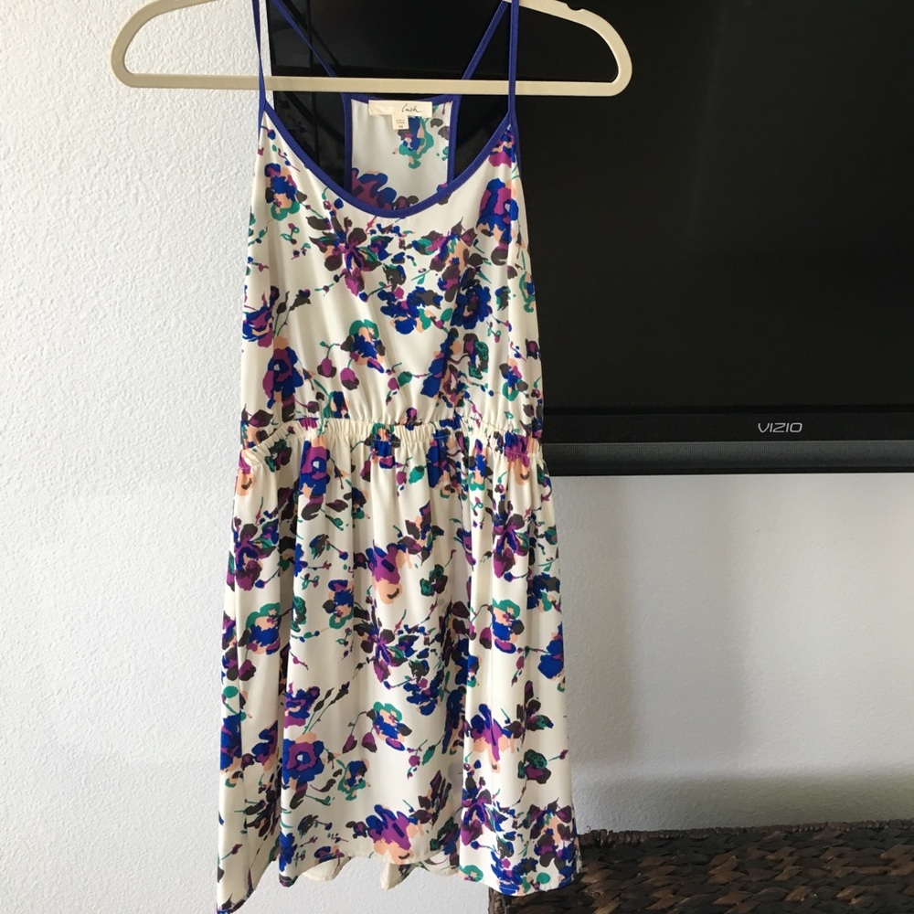 Lush flower print dress - Picture 1 of 3