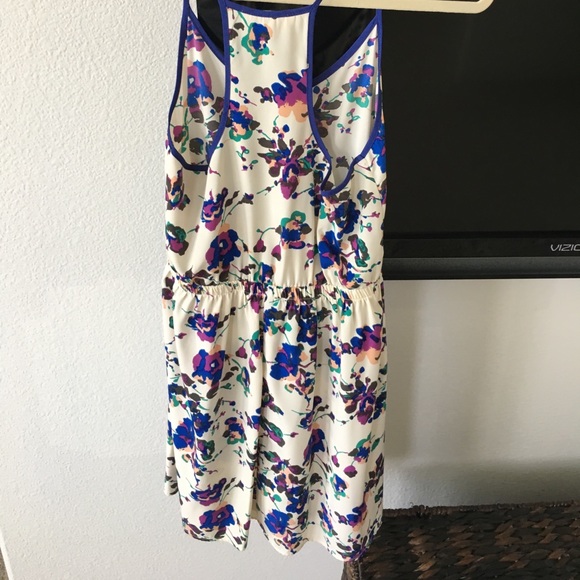 Lush flower print dress - Picture 3 of 3