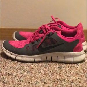 Nike Free Runs