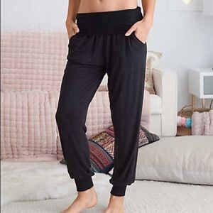 Aerie Black Harem Pants