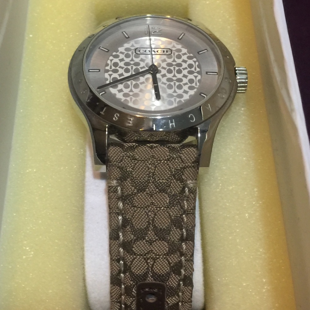 Coach watch