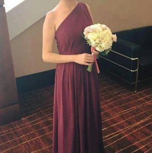 Size 4 David's Bridal wine bridesmaid dress F18055