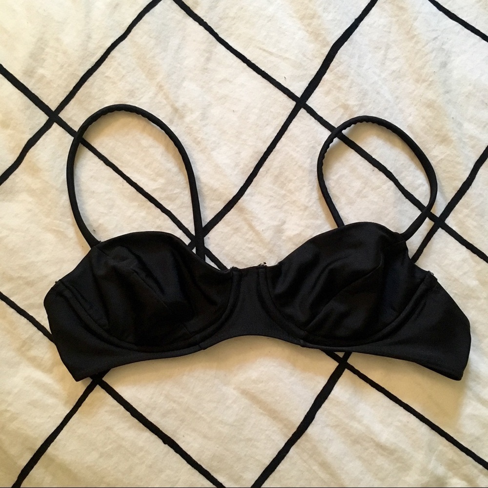 AA Underwire Bikini Top