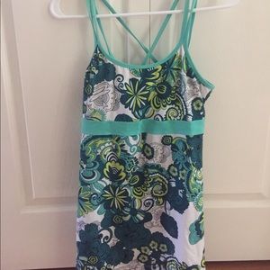 Prana yoga top with built in bras, barely worn