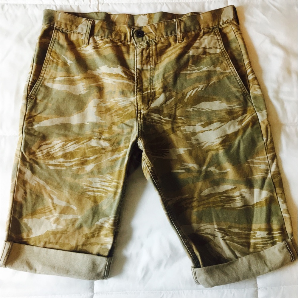 Tigerstripe Levi Cutoffs