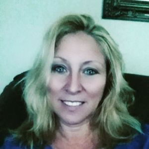 Meet your Posher, Angi