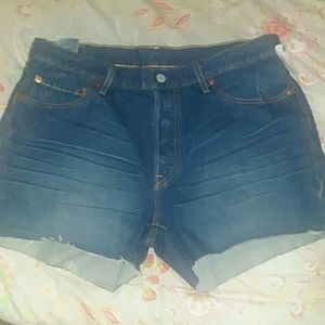 Brand new High waisted levi denim shorts
