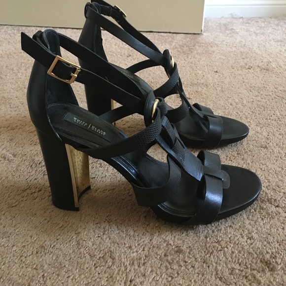 White House Black Market Black Pumps - Picture 3 of 3