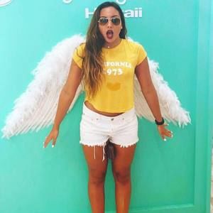 Meet your Posher, Sky