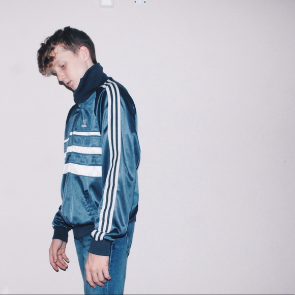 Adidas Navy Blue Classic Tech Wear Jacket - Picture 3 of 3