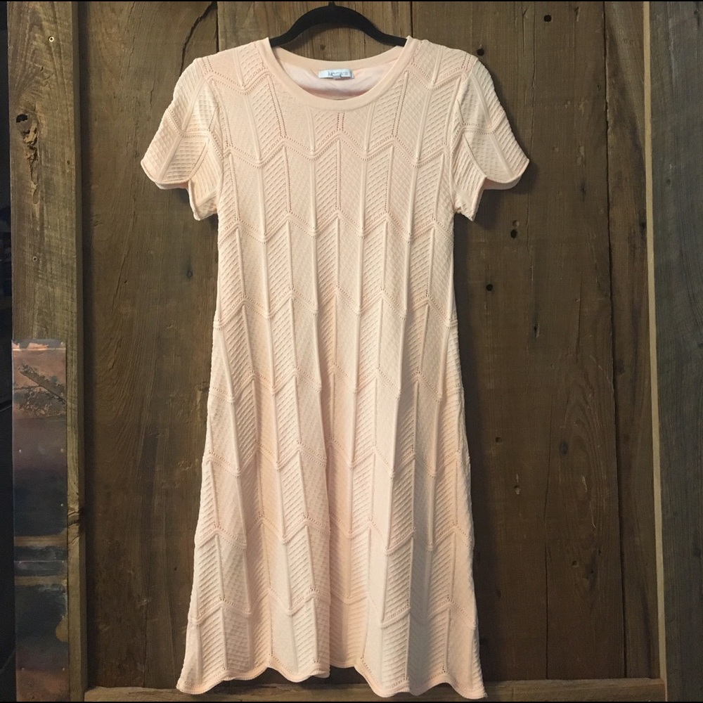 revolve peachy dress!